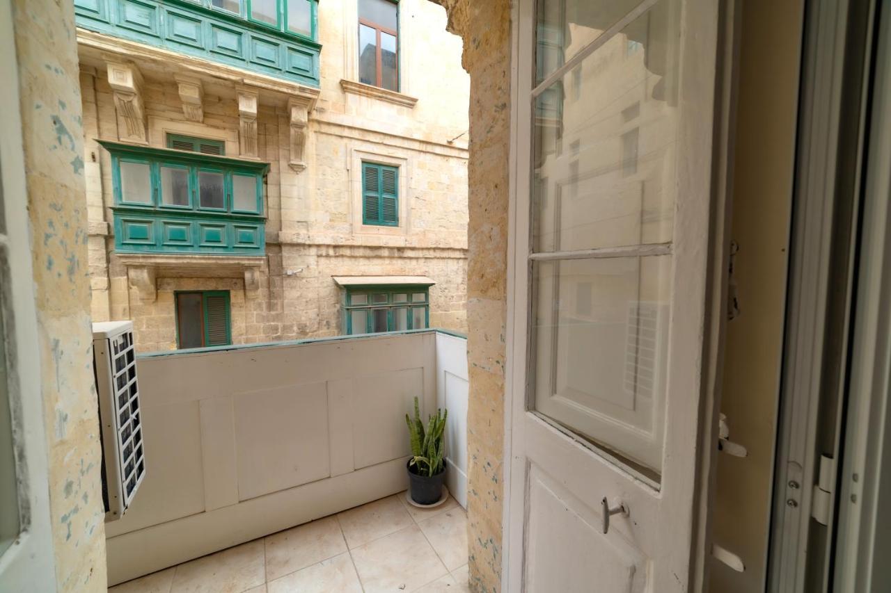 Ferienwohnung Jbo - In The Heart Of Valletta Exterior foto